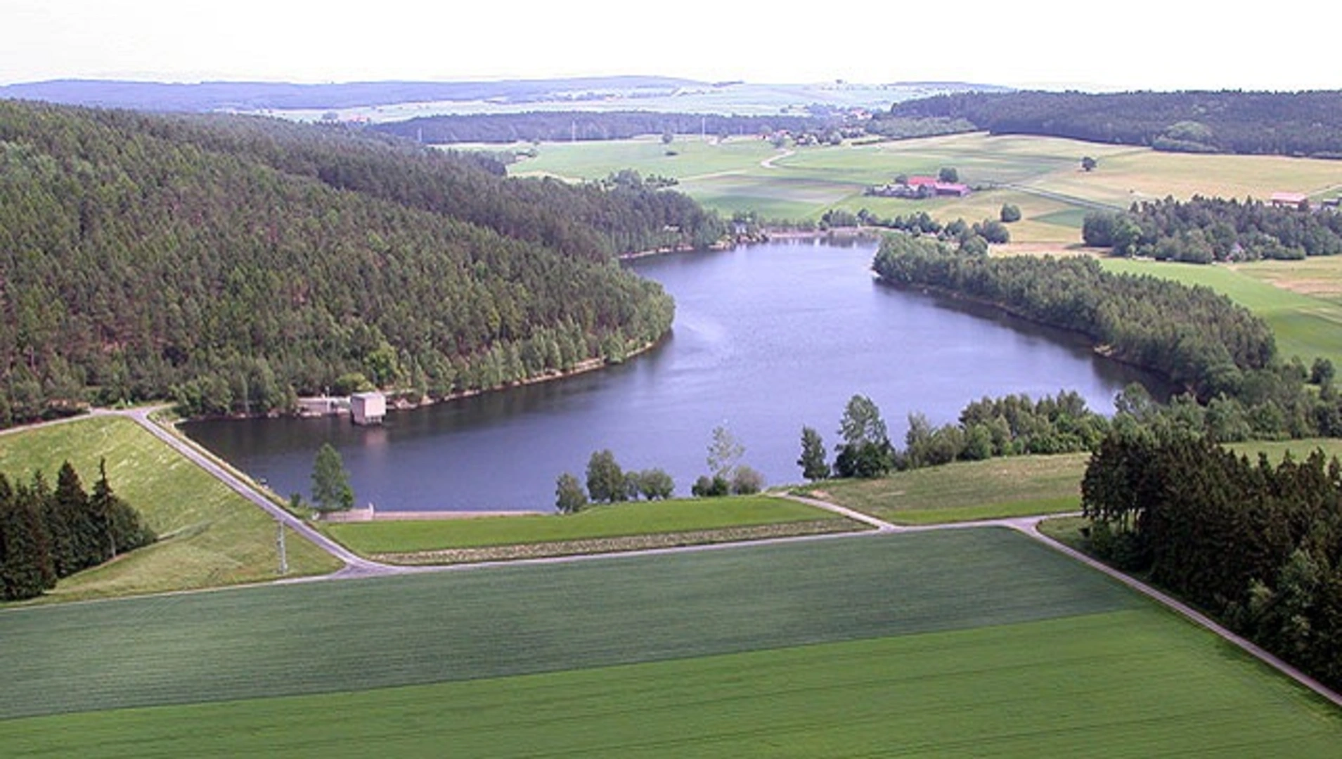 An image depicting the trail Seussen to Waldsassen Walk via Feisnitzspeicher and its surrounding area.