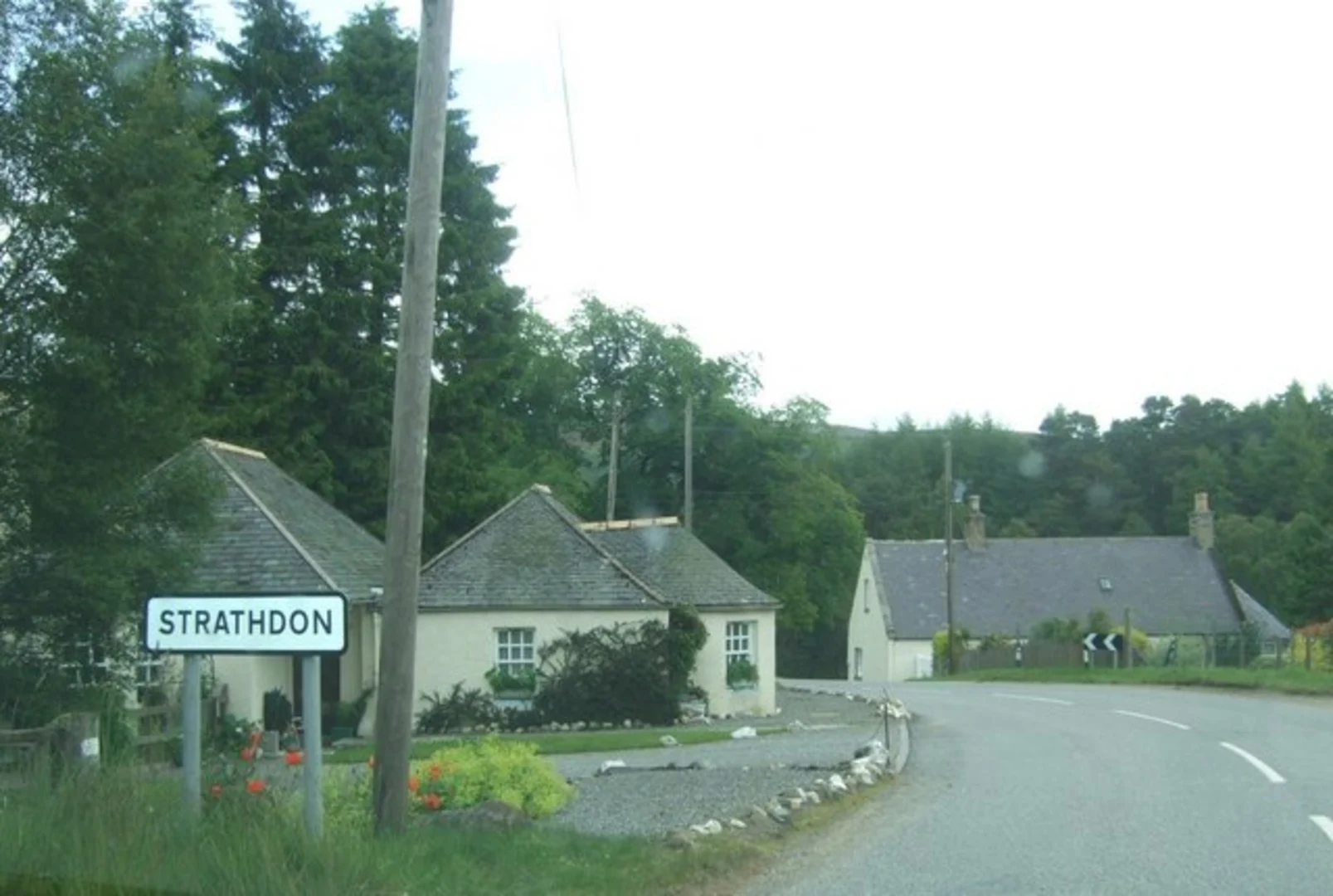An image depicting the trail Strathdon Trail - Bunzeach Trail and its surrounding area.
