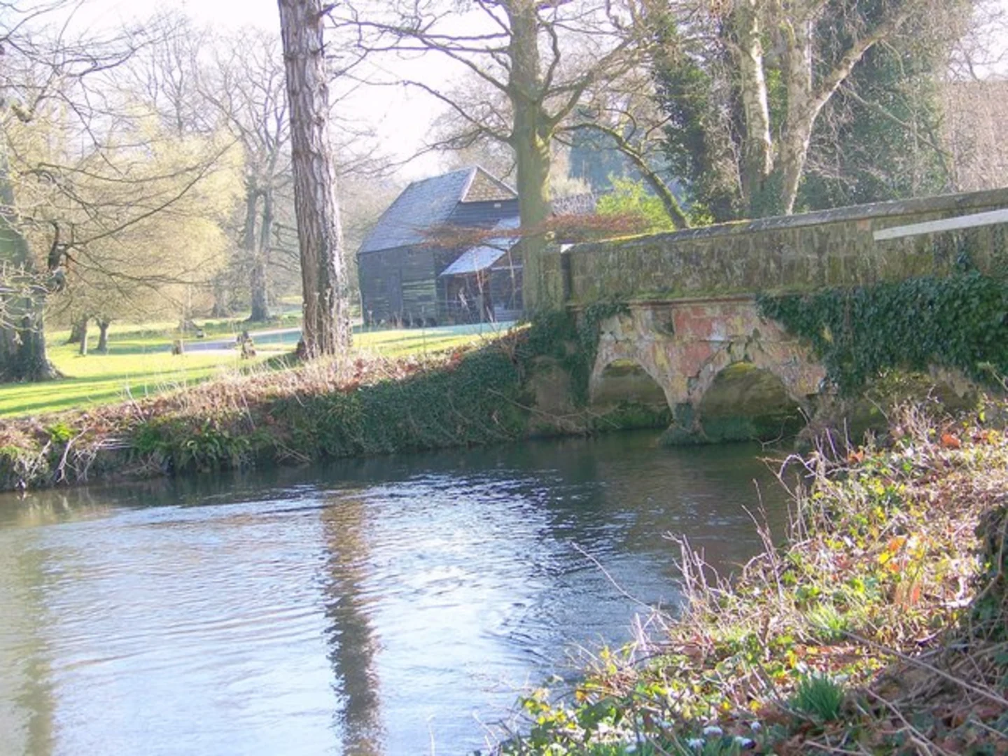 An image depicting the trail The Devenish Nature Reserve and Little Durnford Hill and its surrounding area.