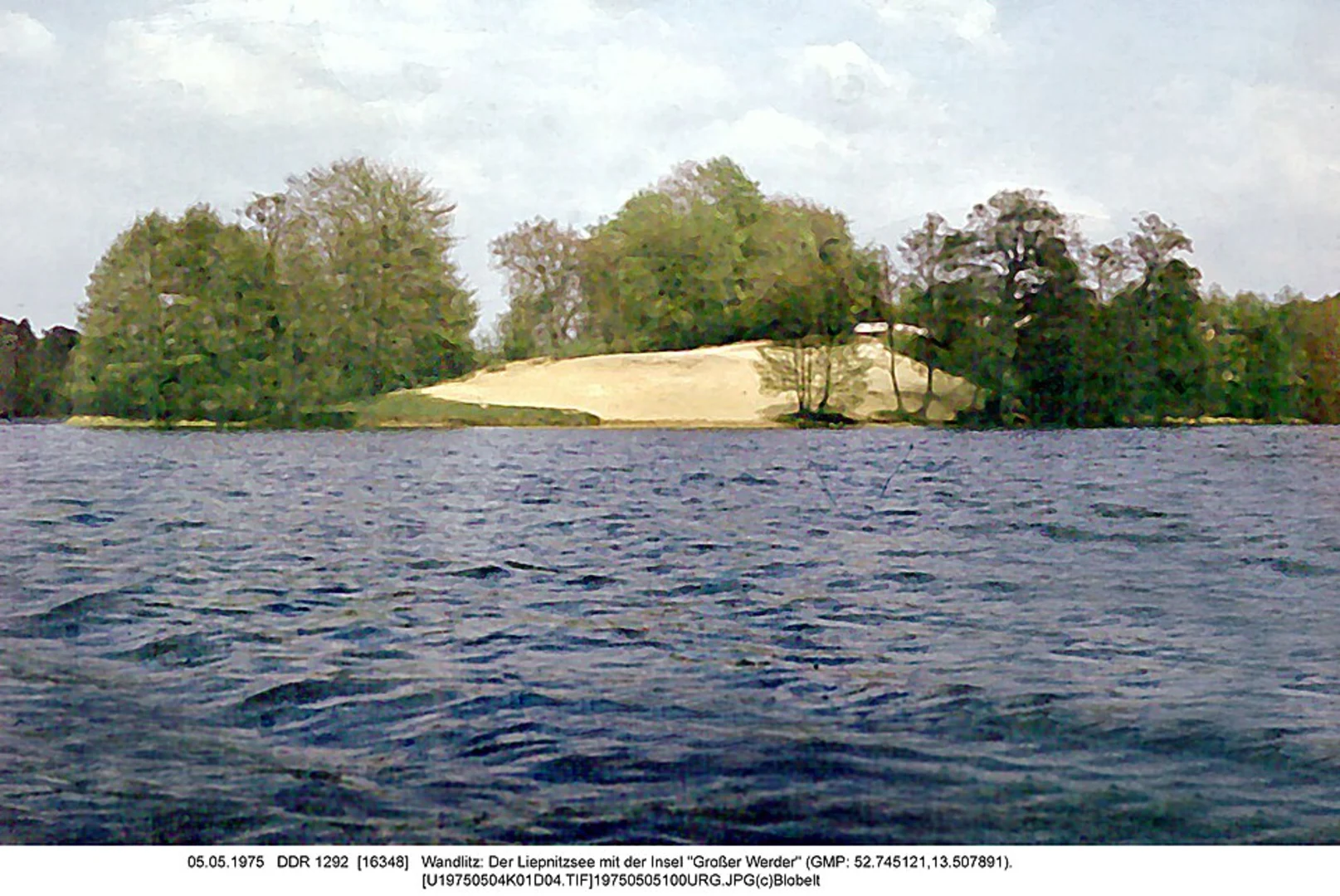 An image depicting the trail Liepnitzsee Circular Walk and its surrounding area.