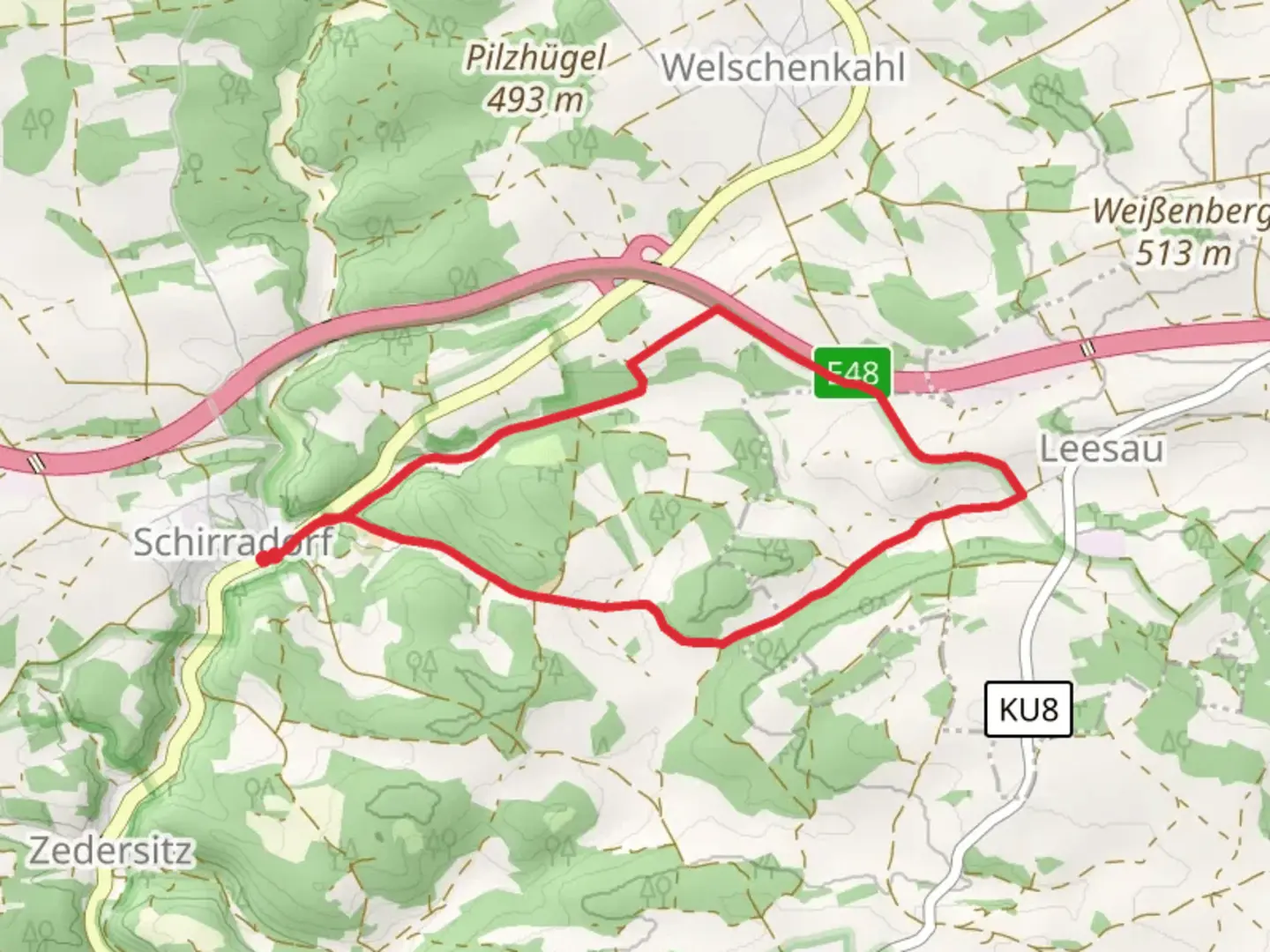 An image depicting the trail Schirradorf Rundwanderweg 3 and its surrounding area.