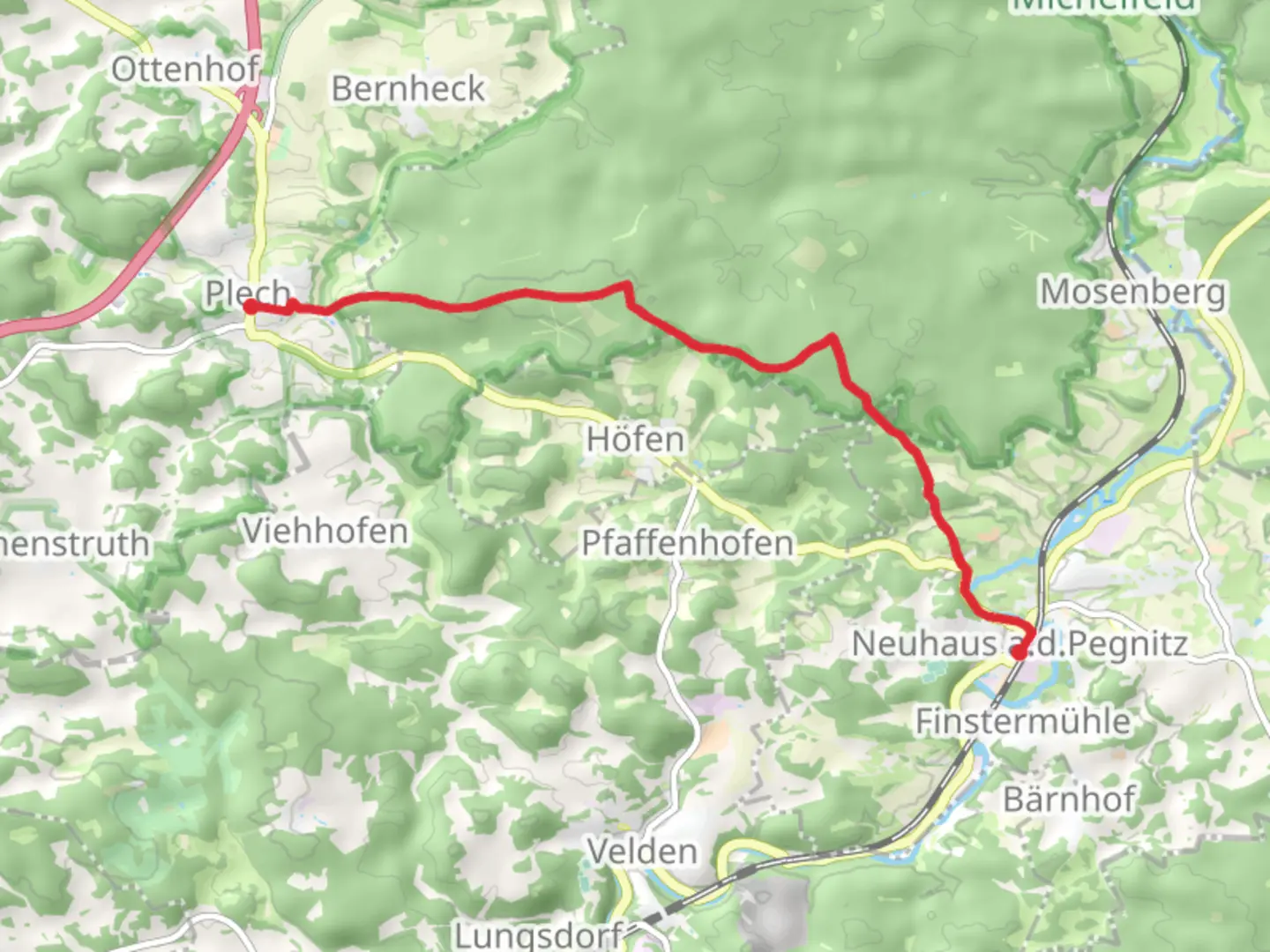 An image depicting the trail Neuhaus - Plech and its surrounding area.