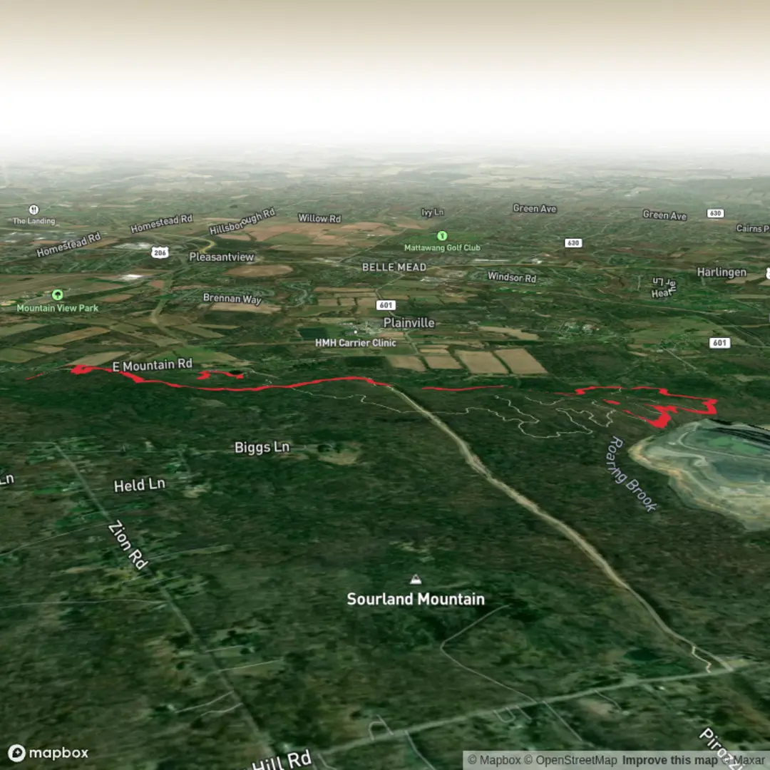 An image depicting the trail Yellow Trail, Ridge Trail, Tributary Trail and Maple Flats Trail and its surrounding area.