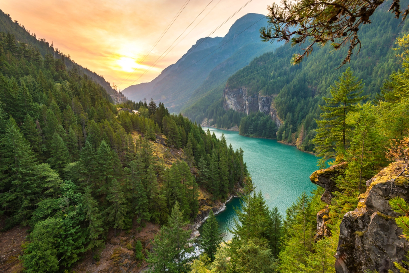 An image depicting the trail Sourdough Falls Trail and its surrounding area.