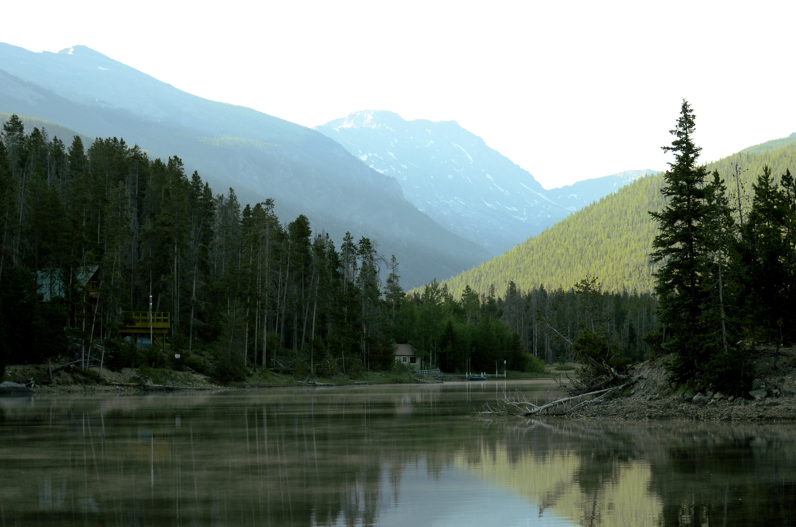 An image depicting the trail Strawberry Lake Trail and its surrounding area.