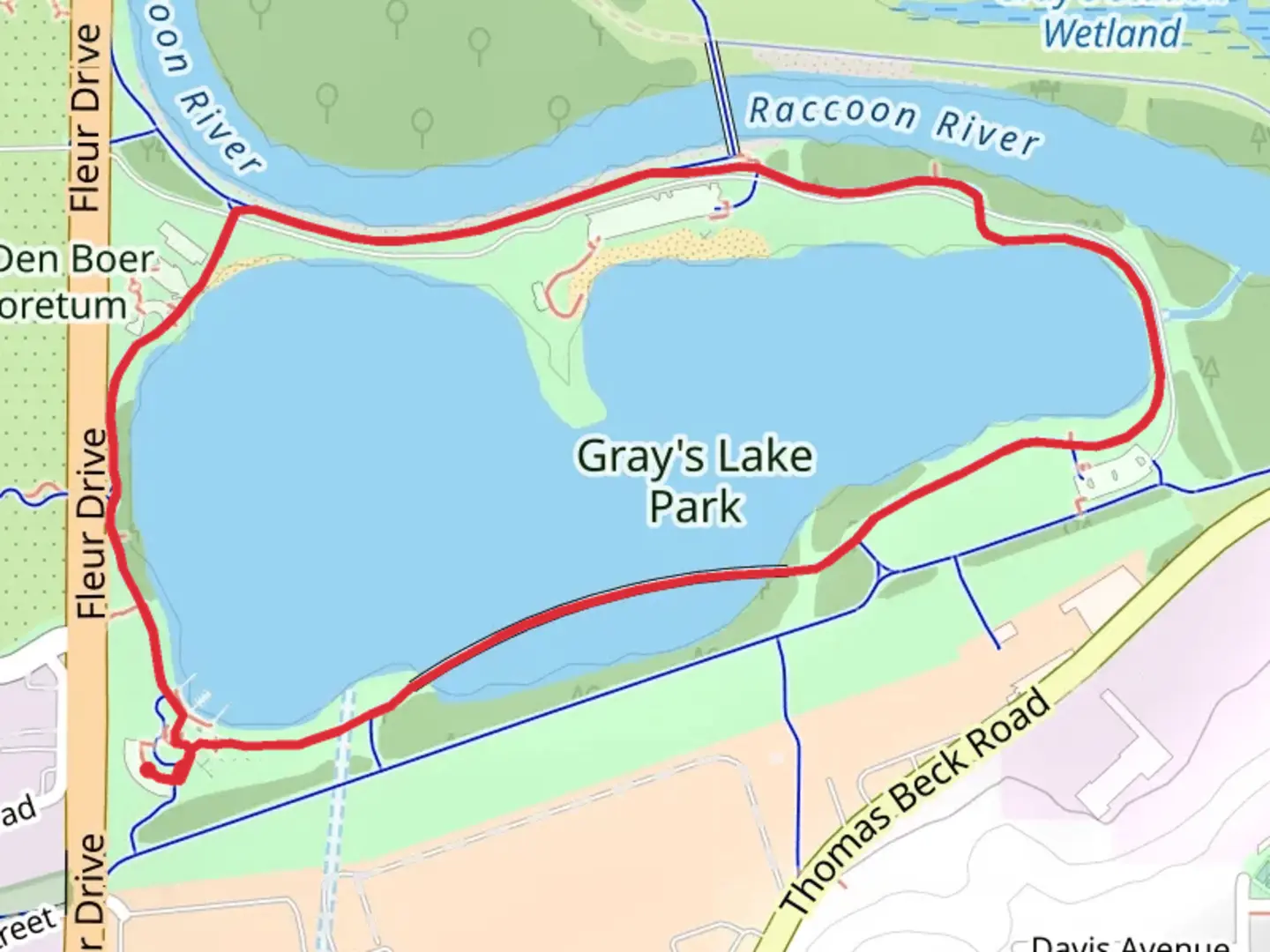An image depicting the trail Gray's Lake Loop and its surrounding area.