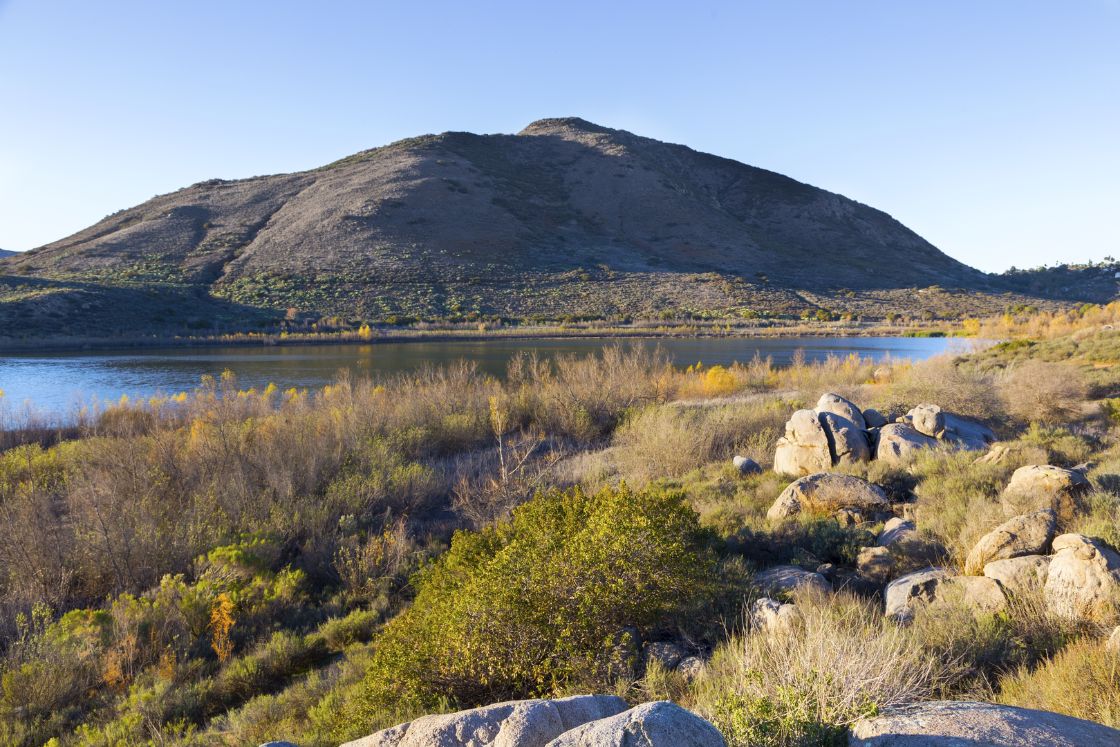 An image depicting the trail Coast to Crest and Bernardo Mountain Lake View Trail and its surrounding area.