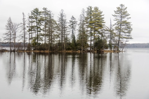 Round Lake Interpretive Loop Trail