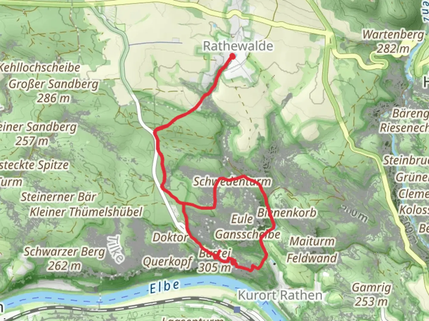 An image depicting the trail Bastein, Tiedgestein and Neurathener Felsentor via Gelber Strich and Malerweg and its surrounding area.
