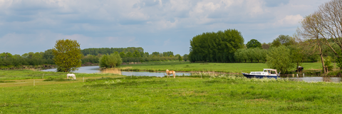De Vlinder and Linge via Konings Weg