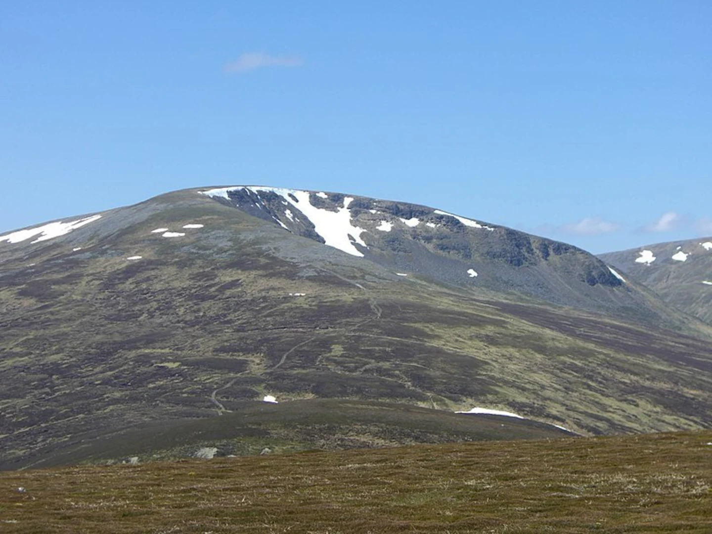 An image depicting the trail Beinn Udlamain and its surrounding area.
