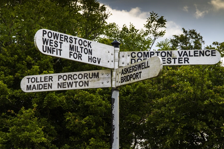 Maiden Newton Loop Walk