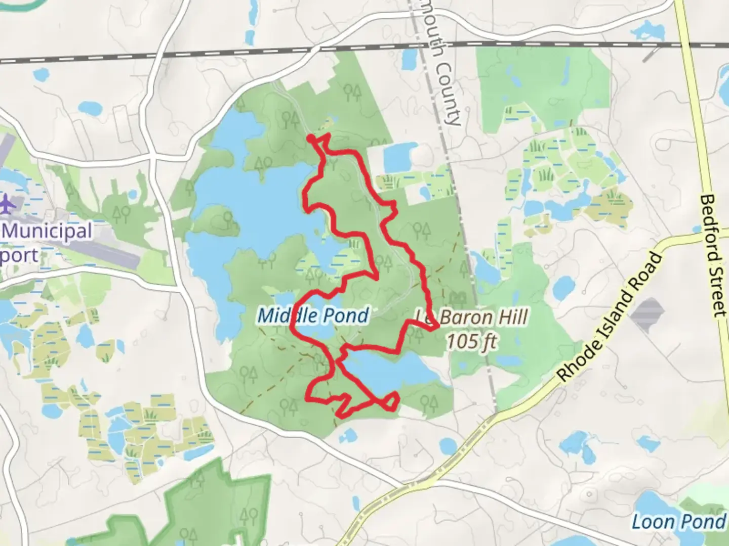 An image depicting the trail Big Bearhole and Little Bearhole Pond Loop Trail and its surrounding area.
