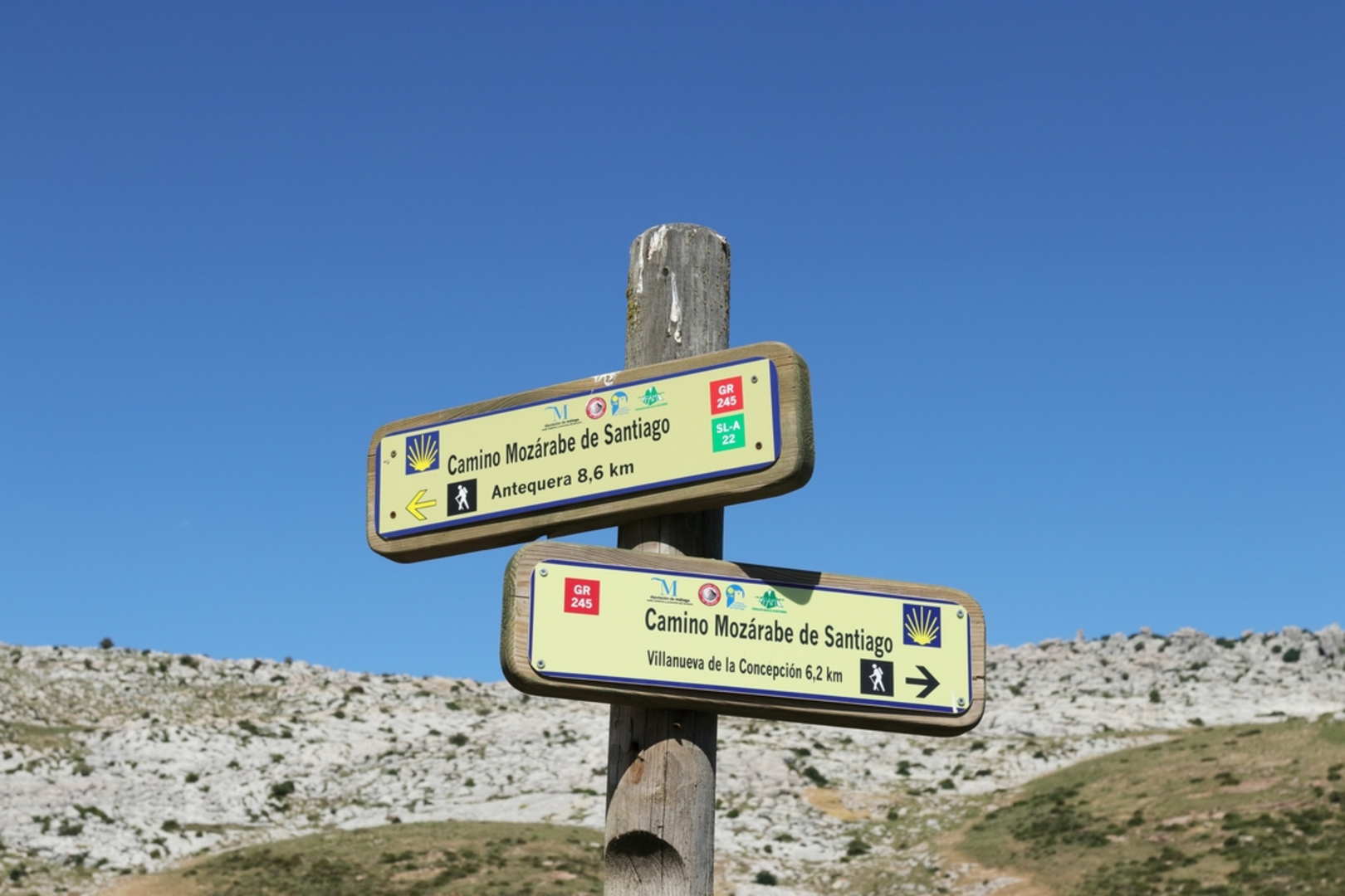 An image depicting the trail GR 43 - Cordel de la Campiña - Andalucía and its surrounding area.