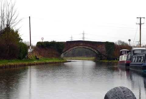 Bridgewater Canal Walk from Agden Bridge