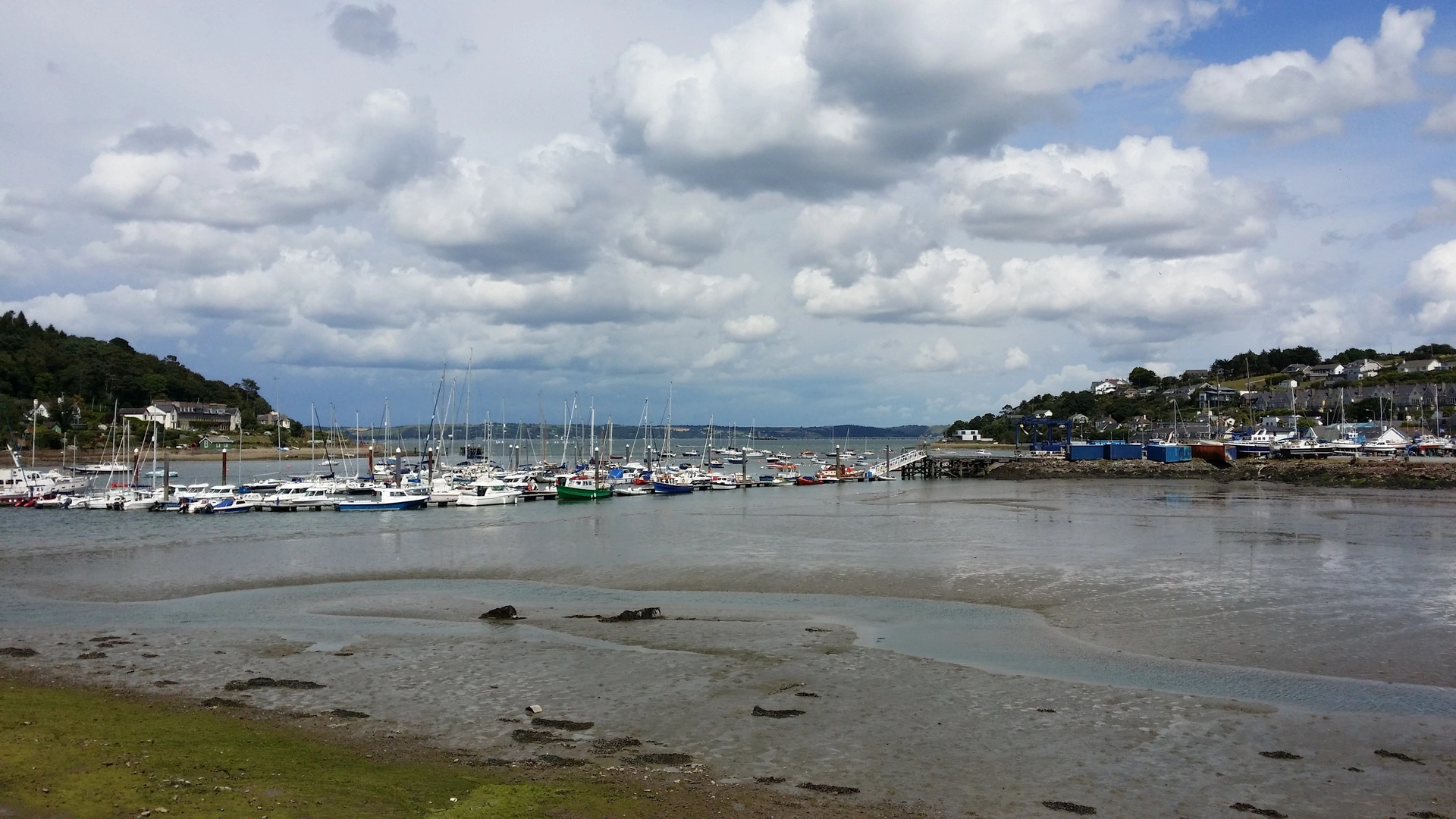 An image depicting the trail Carrigaline to Crosshaven Greenway and its surrounding area.