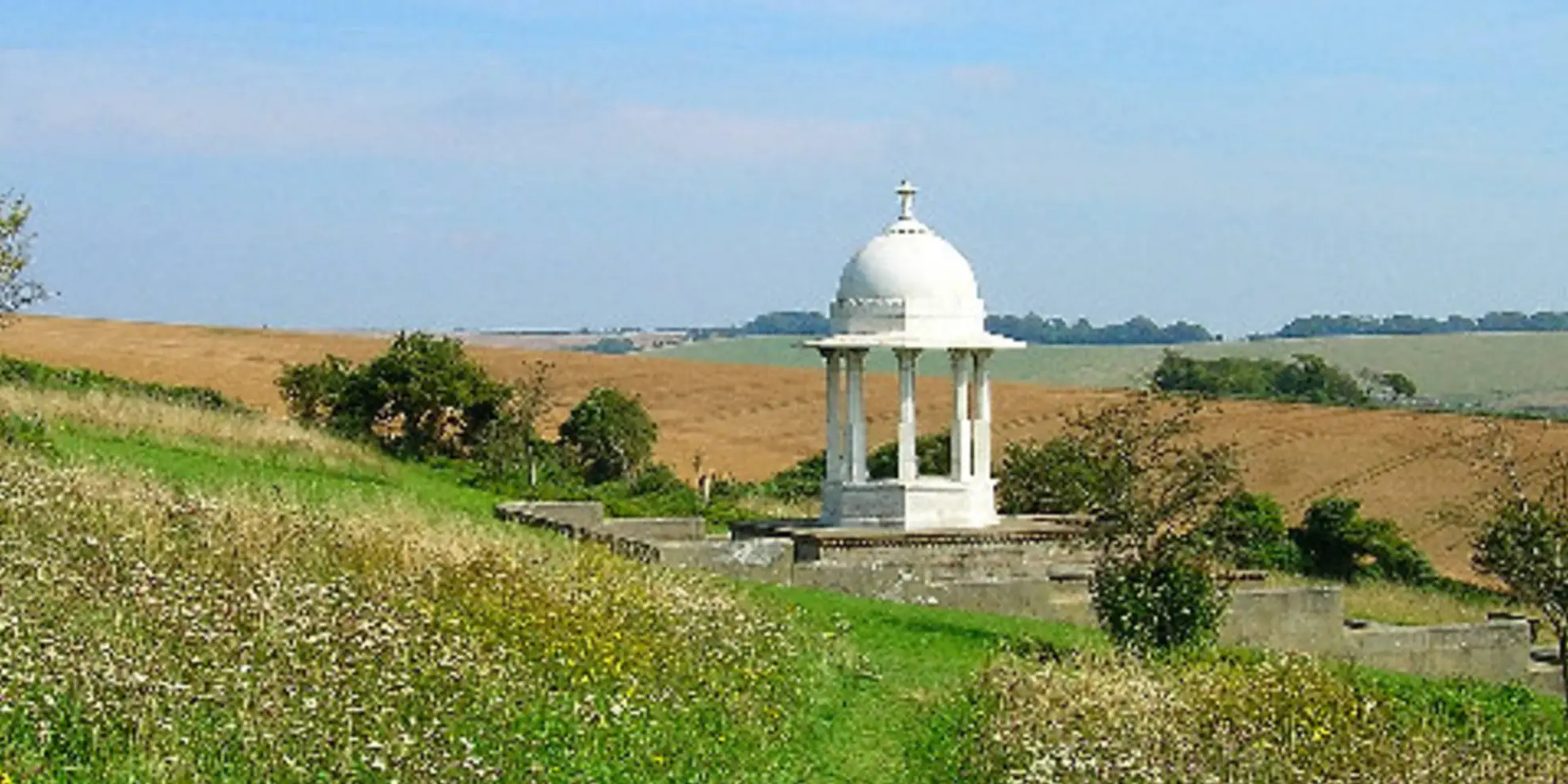 An image depicting the trail Chattri Memorial Trail and its surrounding area.