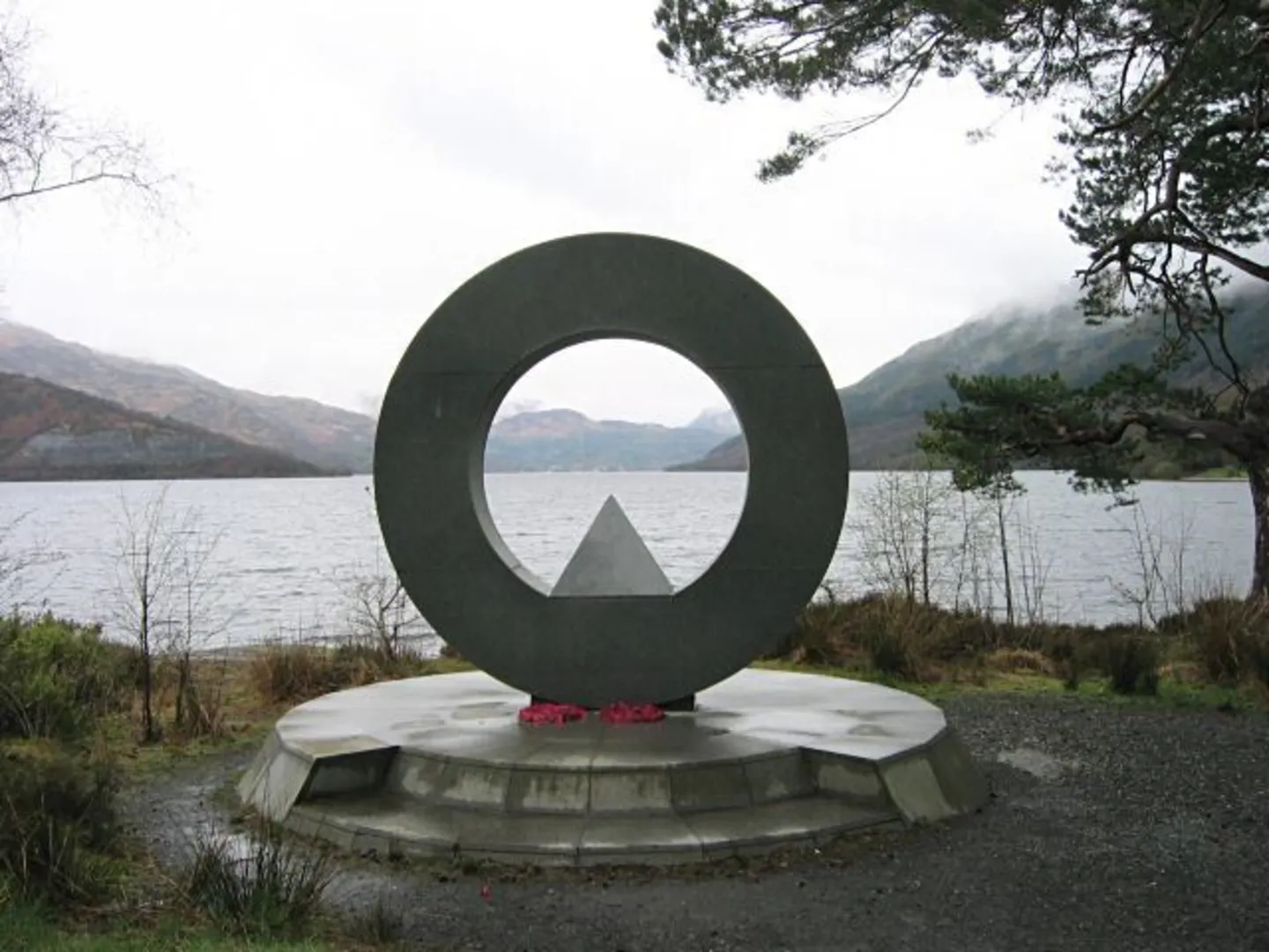An image depicting the trail Ben Lomond Memorial Loop and its surrounding area.