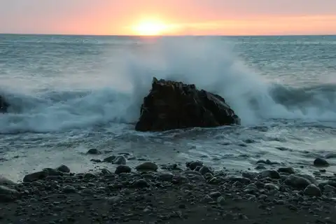 Turakirae Head