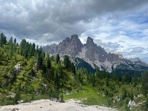 Hike from Passo Tre Croci to Lago Sorapis via Forcella Marcoira