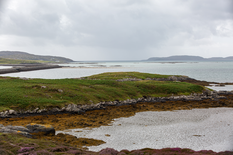 Taobh a Tuath Loch Aineort