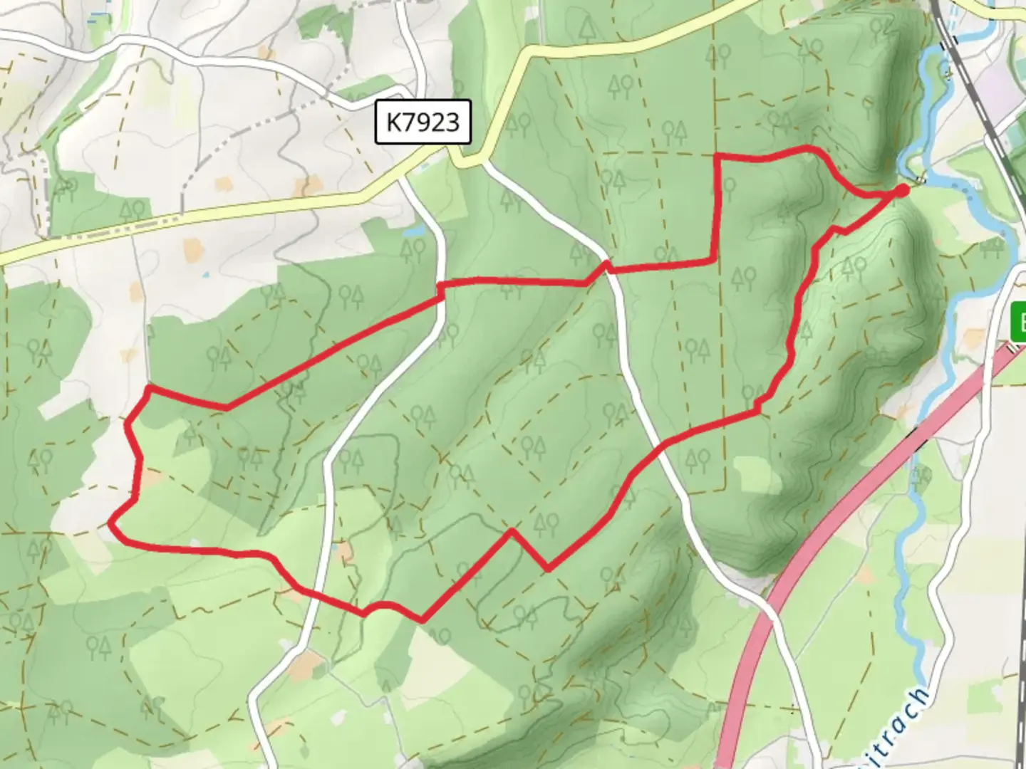 An image depicting the trail Aitracher Nestbaumweg Loop and its surrounding area.
