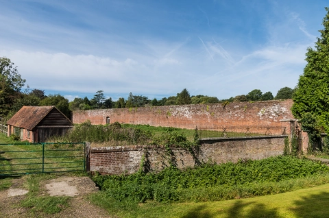 Westhumble to Holmwood Walk