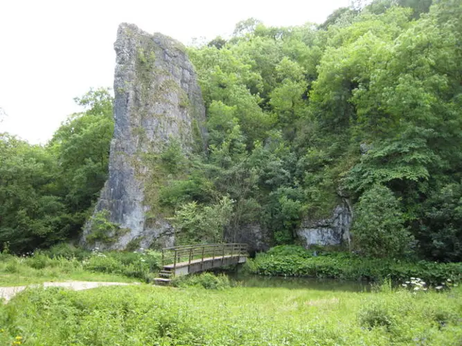 Dove Holes, Ilam Rock and Long Low Loop