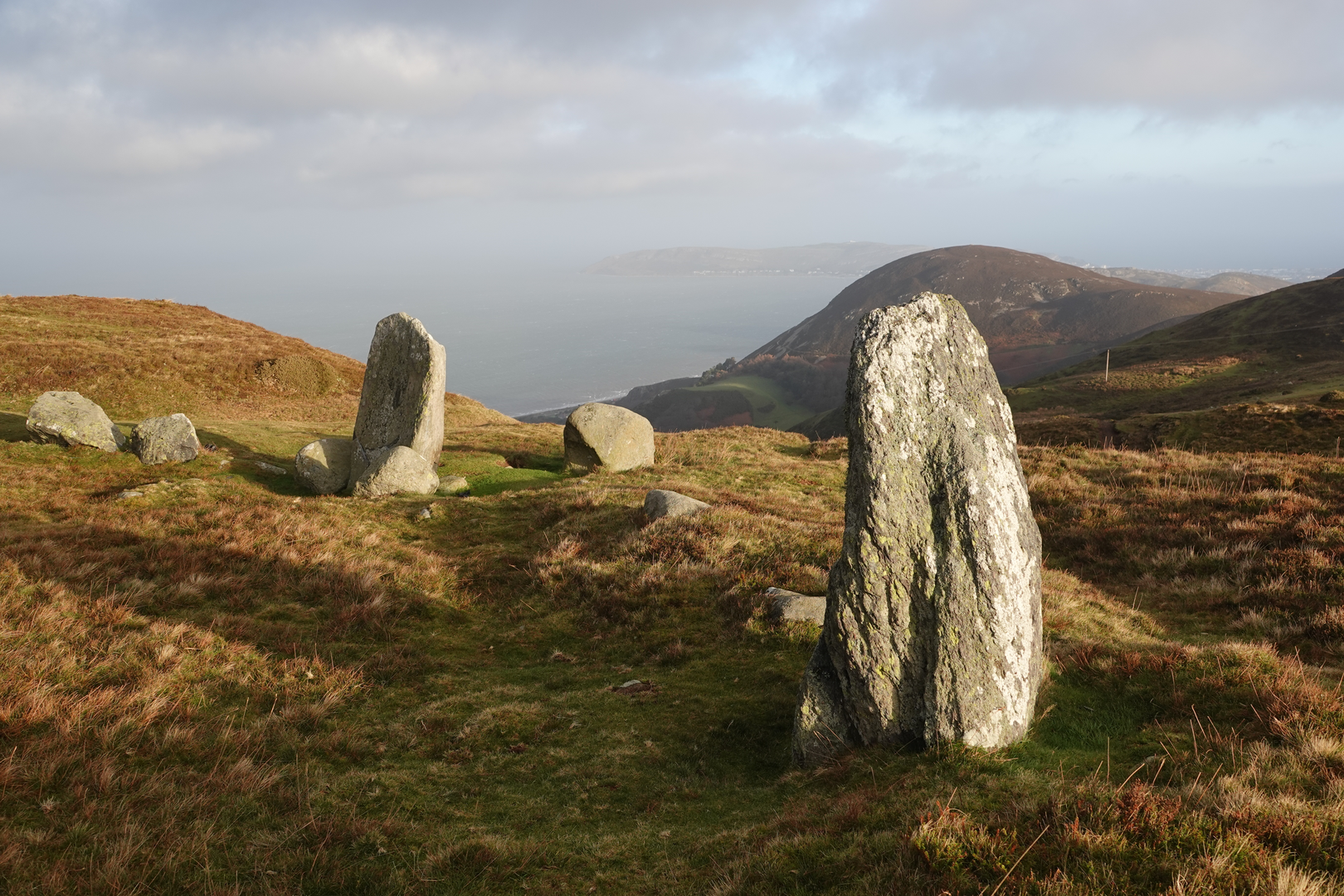 An image depicting the trail Druid Circle - Moelfre and Foel Lus from Penmaenmawr and its surrounding area.