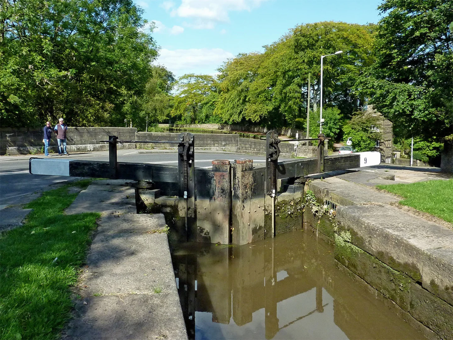 An image depicting the trail Marple to Guide Bridge Walk and its surrounding area.