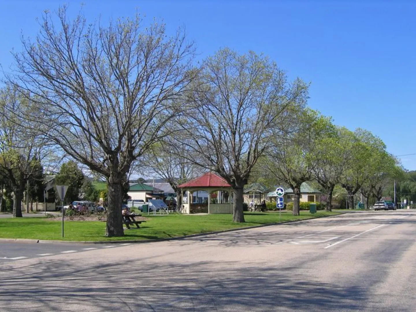 An image depicting the trail Bruthen Town and River Circuit Walk and its surrounding area.