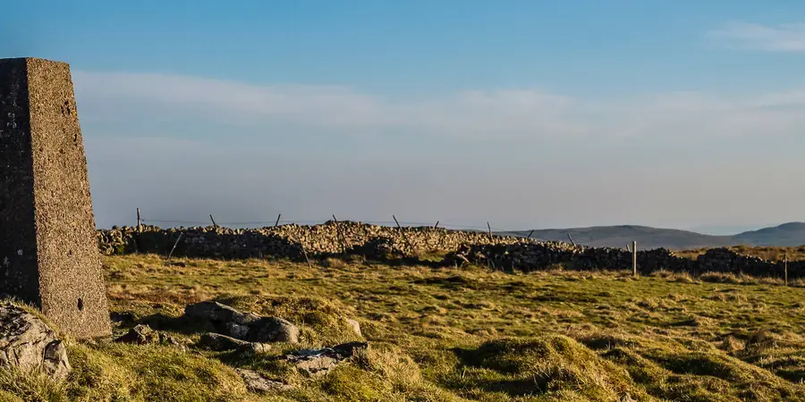 Darnbrook Fell and Fountains Fell