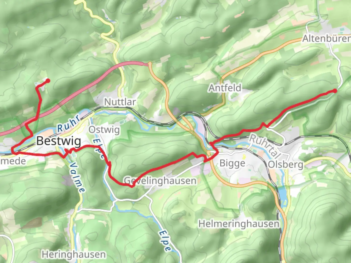 An image depicting the trail Langer Berg to Fockinghausen Walk and its surrounding area.