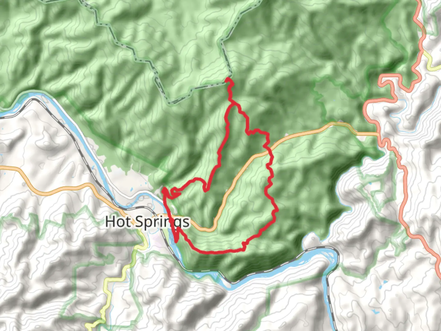 An image depicting the trail Appalachian Trail, Rich Mountain and Roundtop Ridge Loop Trail and its surrounding area.