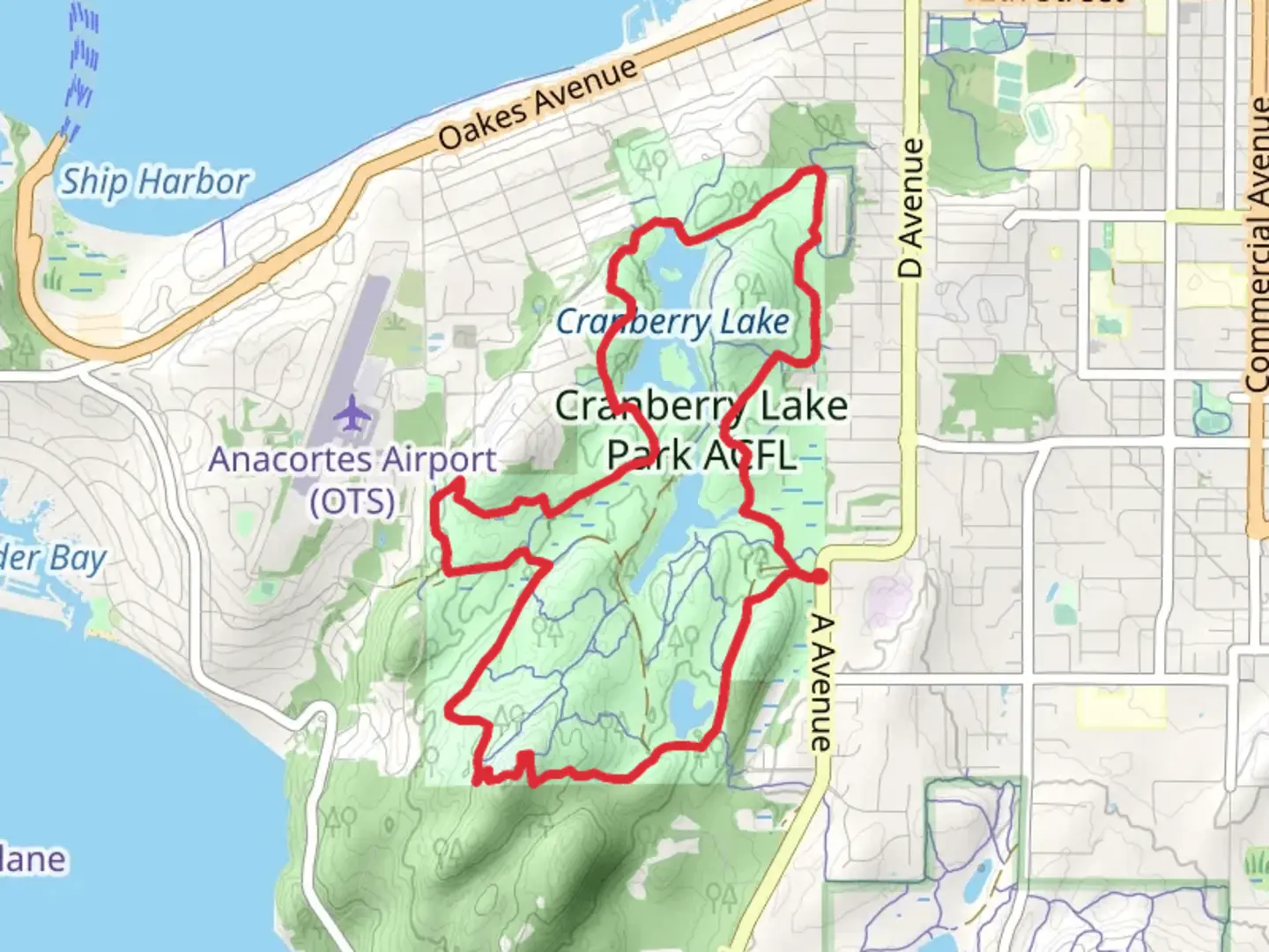 An image depicting the trail Mitten Pond, Cranberry Lake and Big Beaver Pond Loop and its surrounding area.