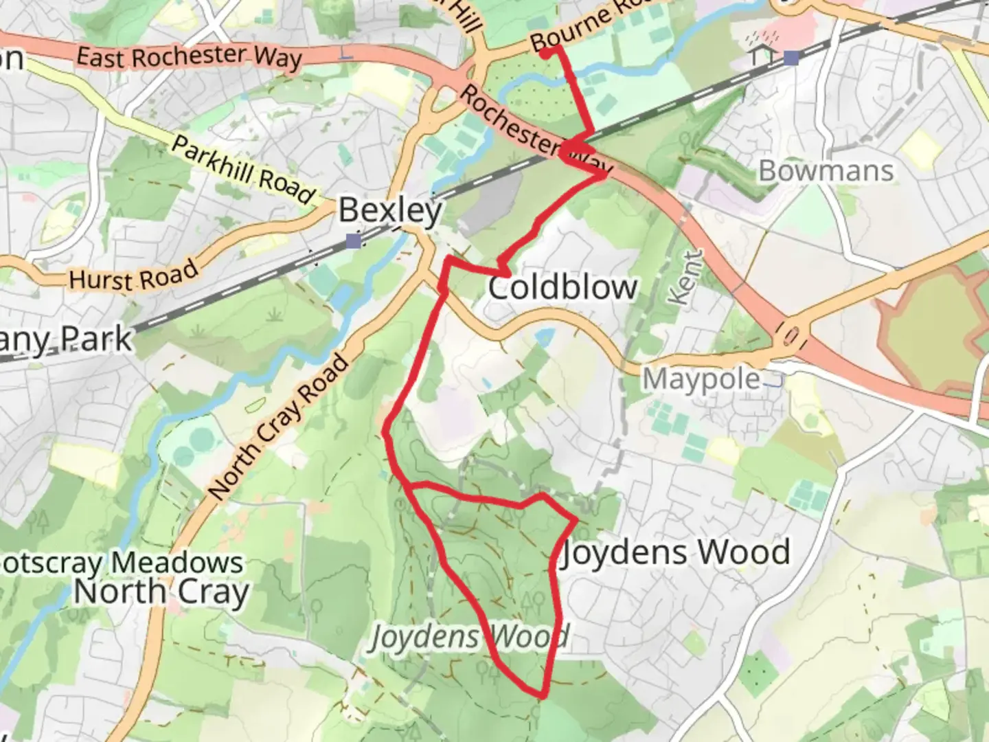 An image depicting the trail Joyden Wood Loop from Hall Place and its surrounding area.