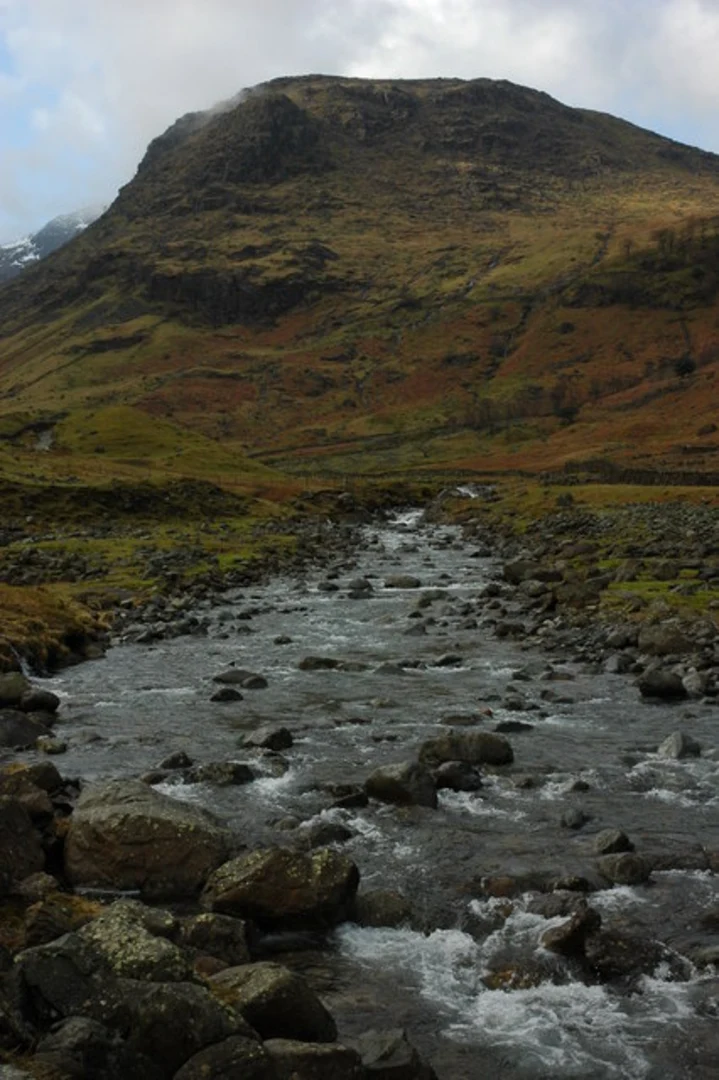 An image depicting the trail Barf, Lord's Seat, Broom Fell Graystones and Spout Force and its surrounding area.