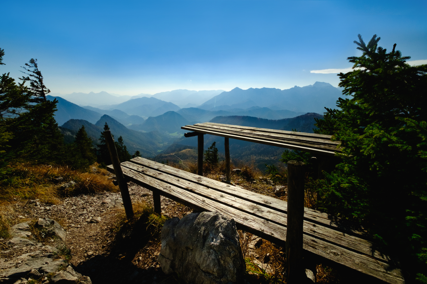 An image depicting the trail Steyrling - Pastorensteig - Kremsmauer and its surrounding area.