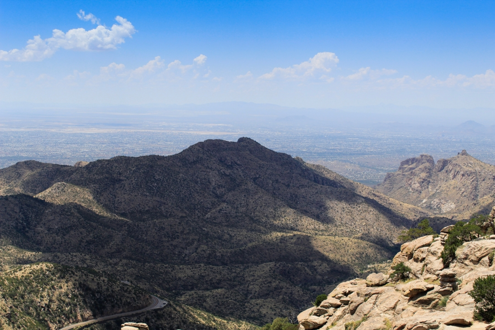 An image depicting the trail Sunset Trail and its surrounding area.