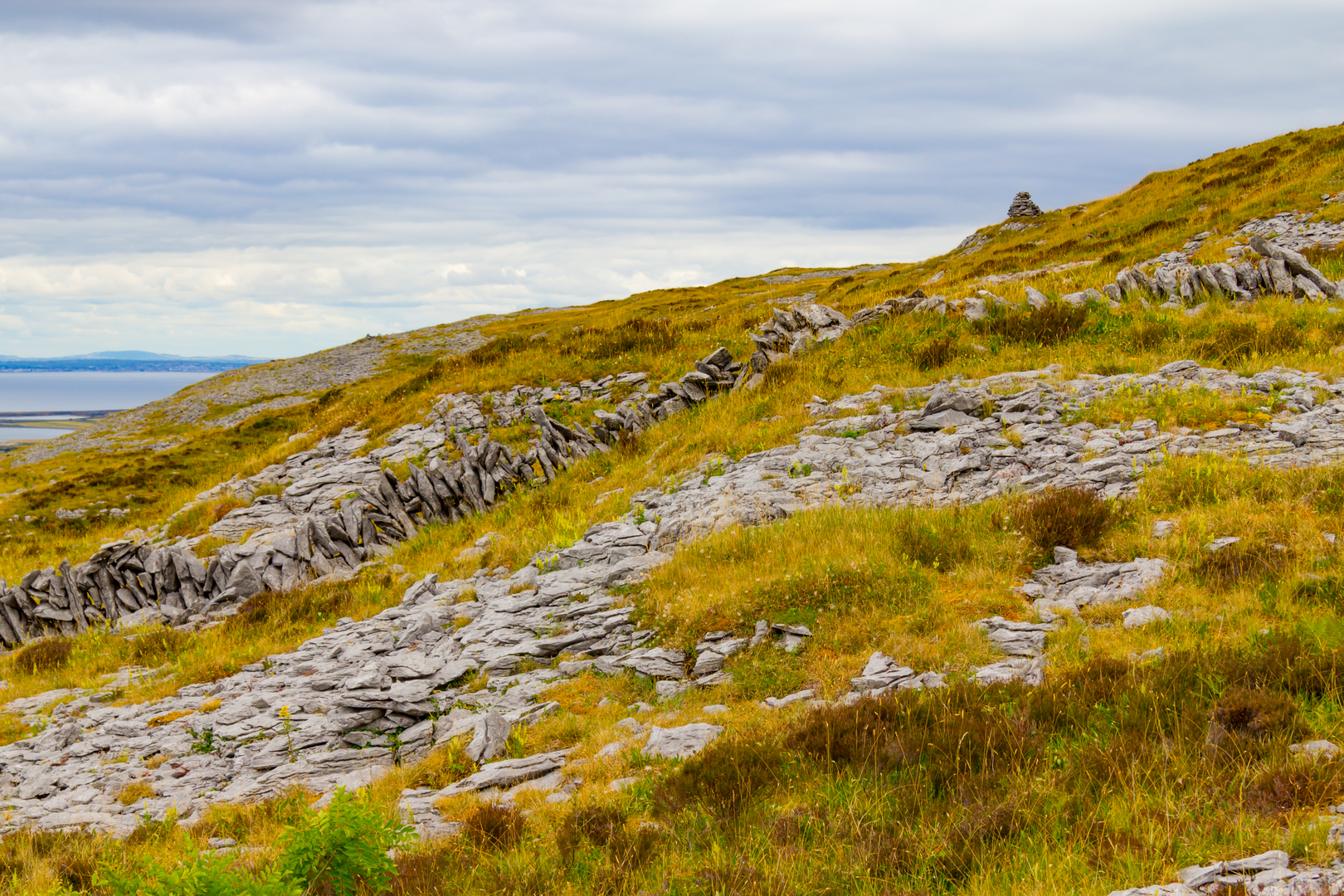 An image depicting the trail Ballyvaughan - Black Head Loop and its surrounding area.