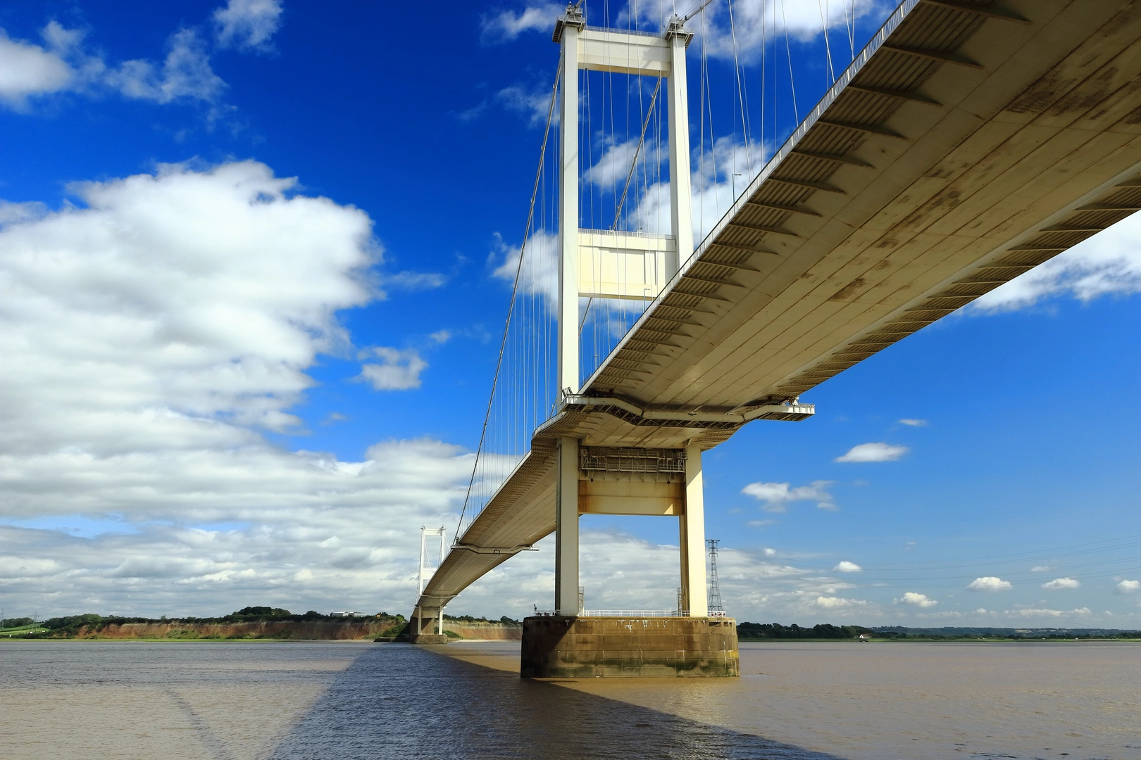 An image depicting the trail Minehead to Chepstow Walk and its surrounding area.
