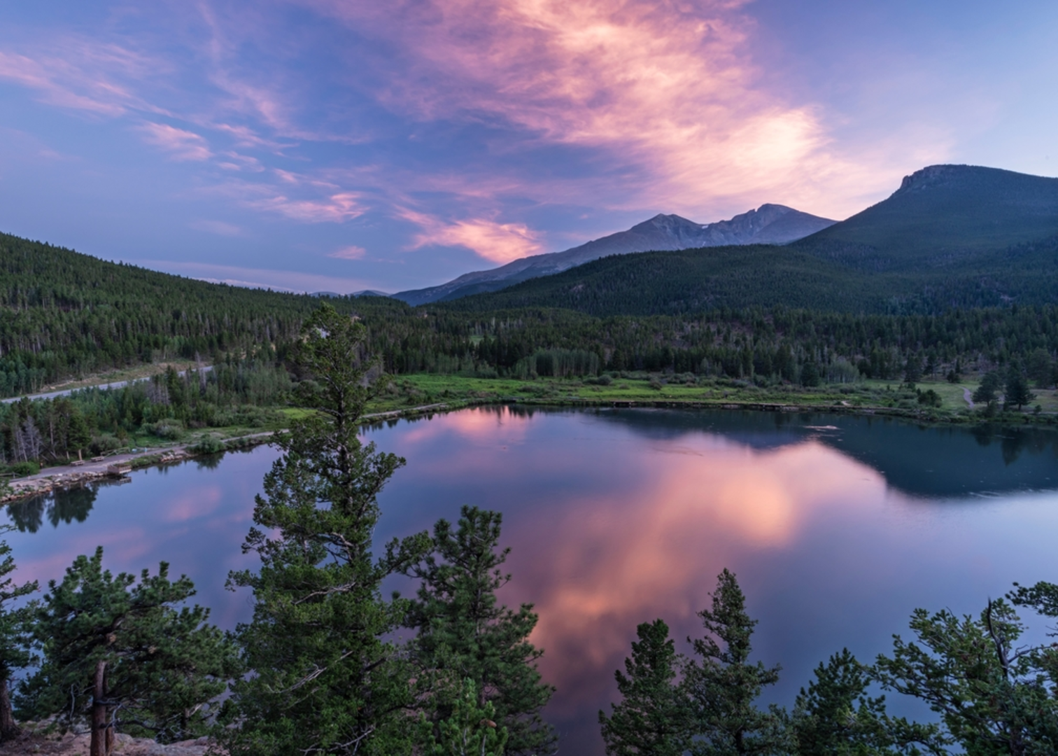 An image depicting the trail Lily Mountain Trail and its surrounding area.