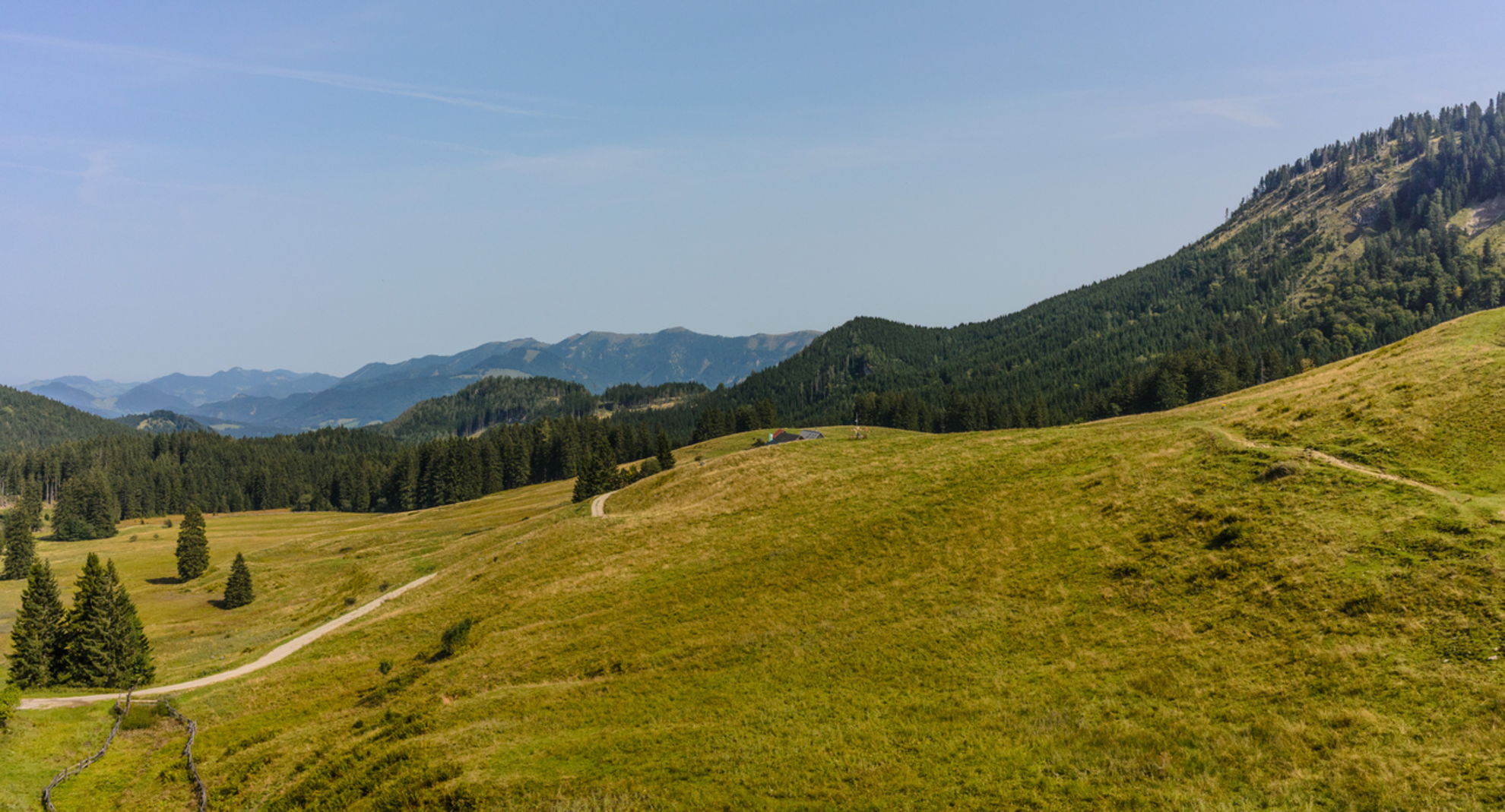 An image depicting the trail Alpstein-Trämpl and its surrounding area.