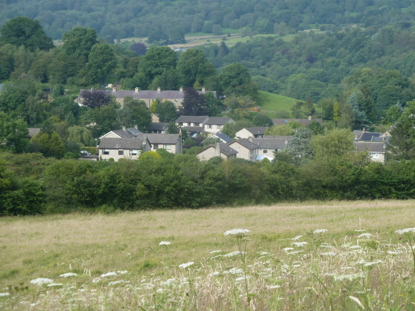 An image depicting the trail Calver - Coombs Dale and Rough Side and its surrounding area.