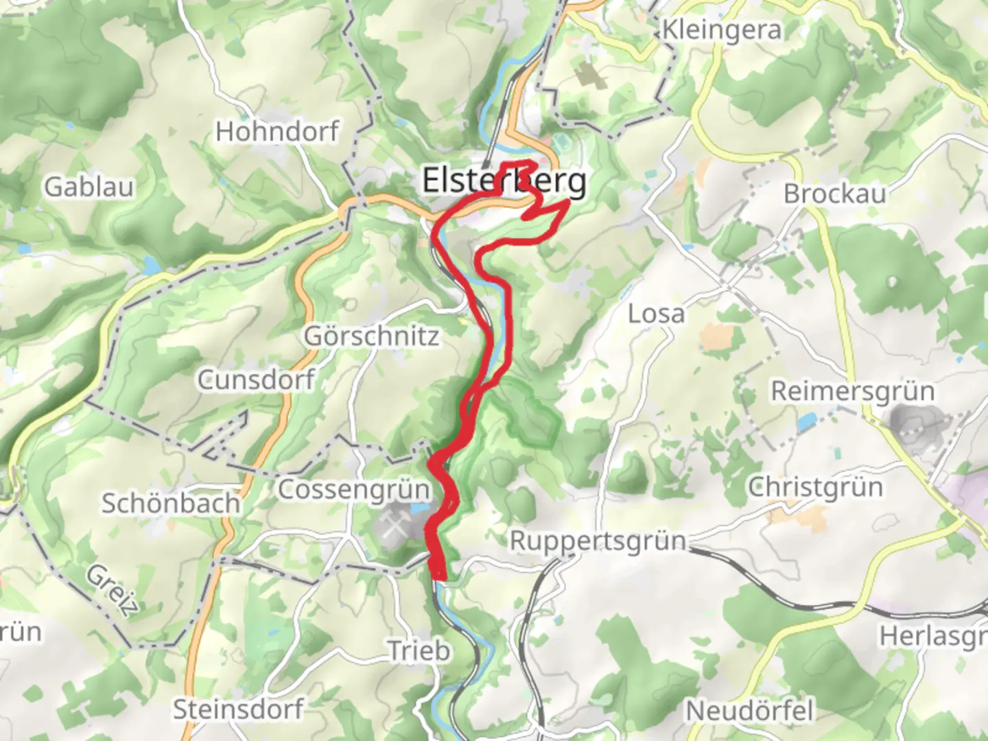 An image depicting the trail Weiße Elster and Ruine Elsterberg Loop from Rentzsch Muhle and its surrounding area.