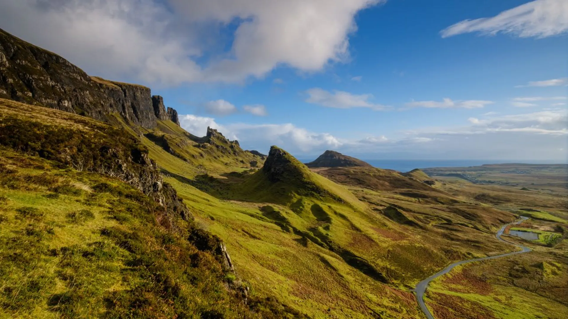 An image depicting the trail Skye Trail and its surrounding area.