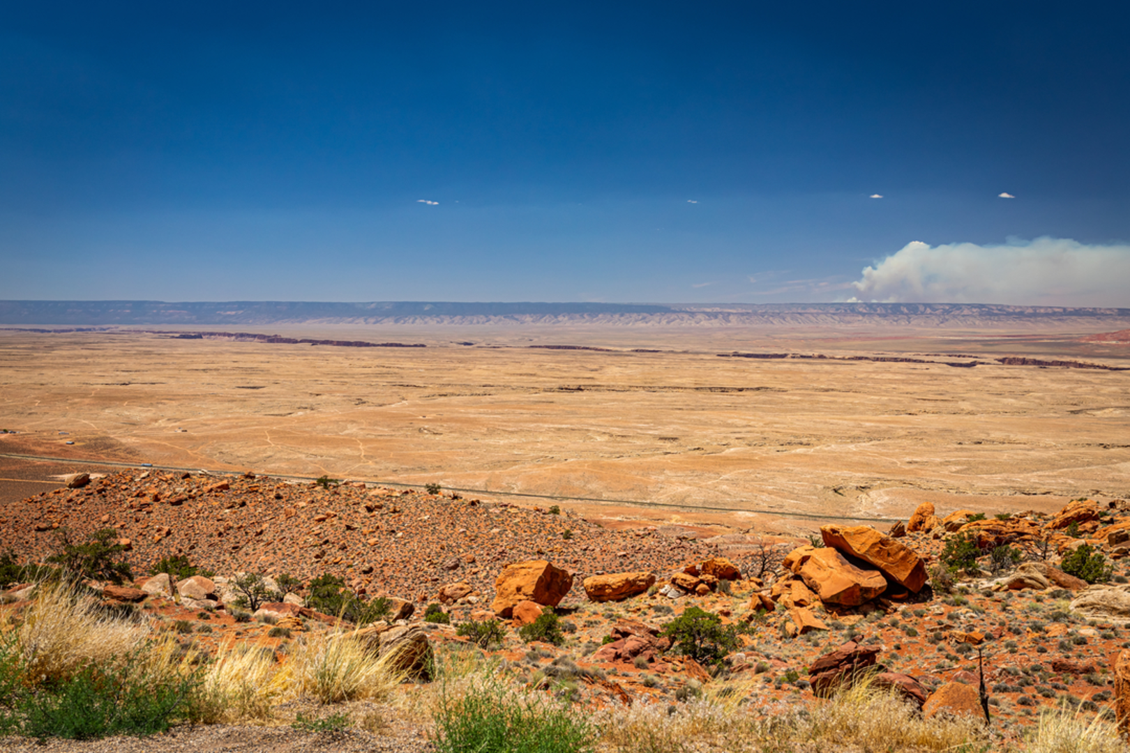 An image depicting the trail Upper Lookout Canyon Trail and its surrounding area.