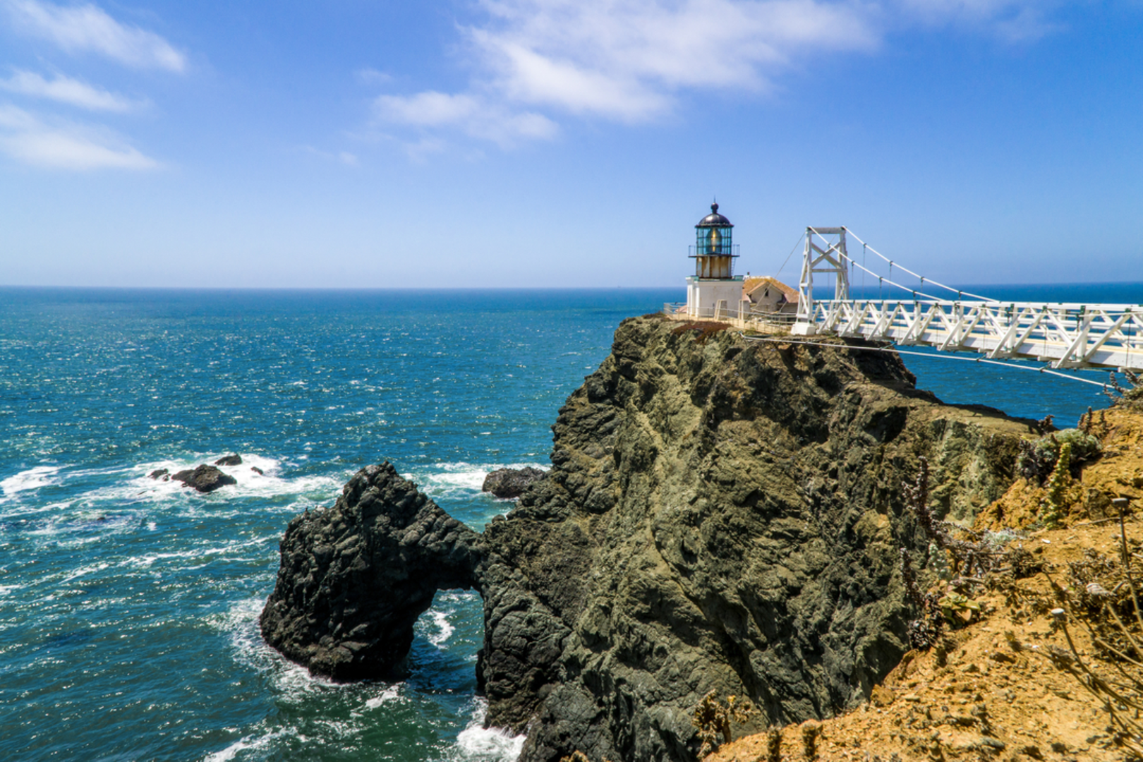 An image depicting the trail Point Bonita Trail and its surrounding area.
