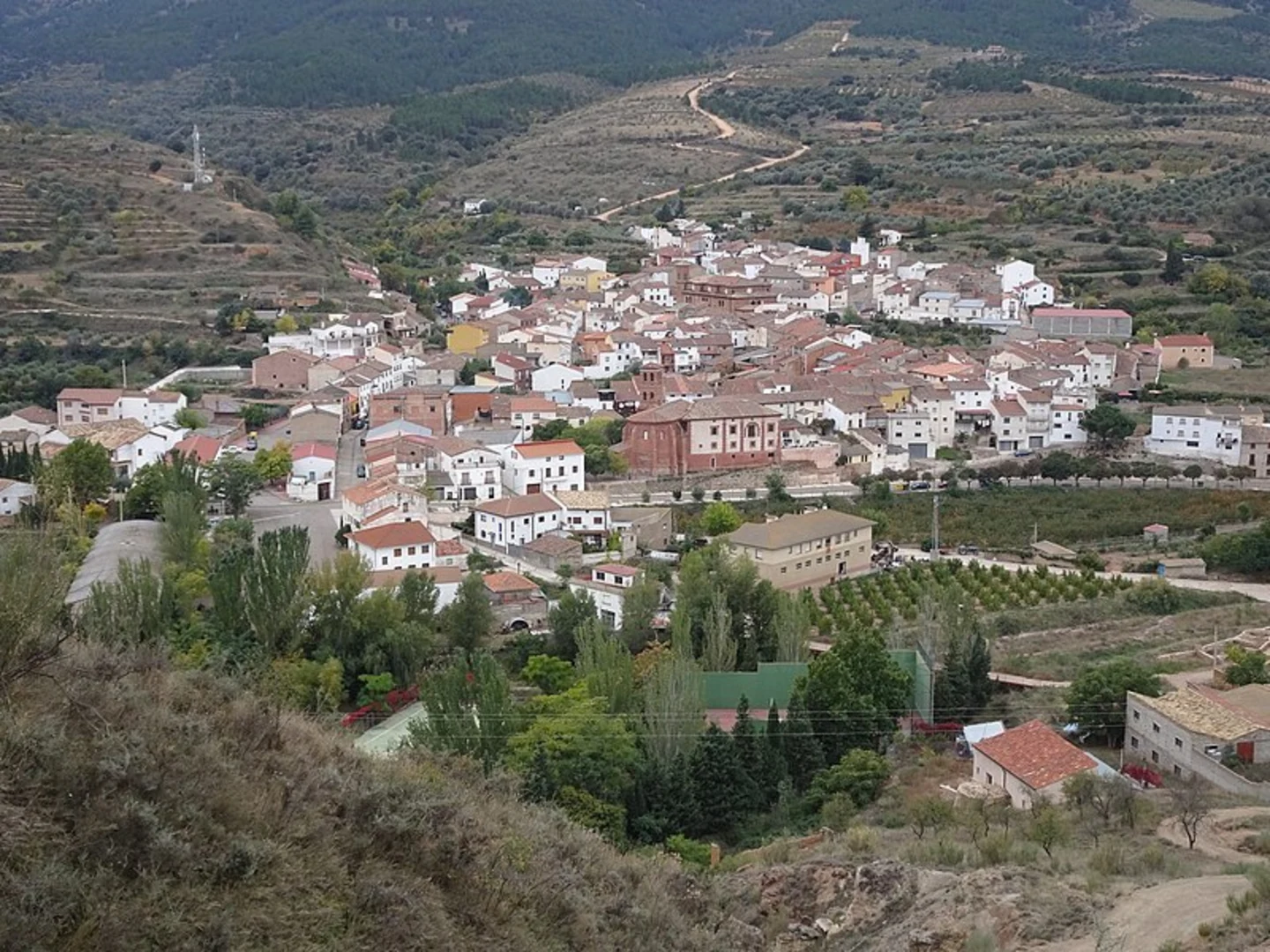 An image depicting the trail Tobed - Fuente Molina SL Z 52 and its surrounding area.