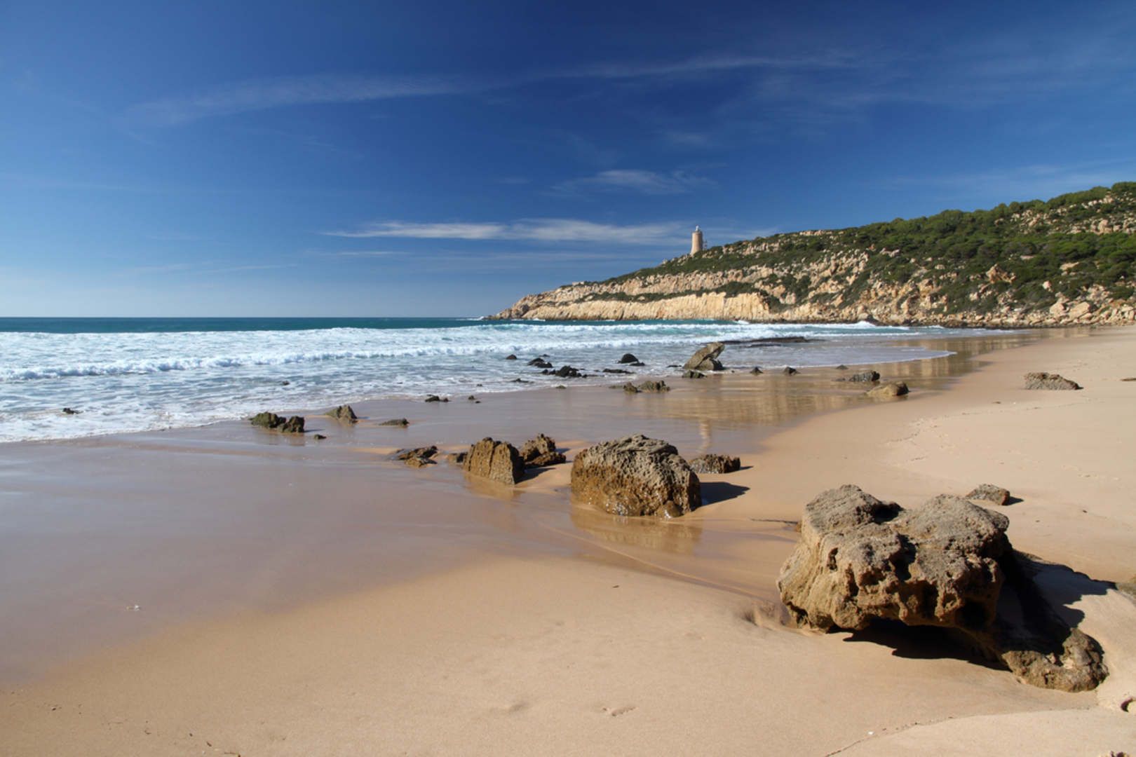 An image depicting the trail Camarinal Lighthouse SL A 119 and its surrounding area.